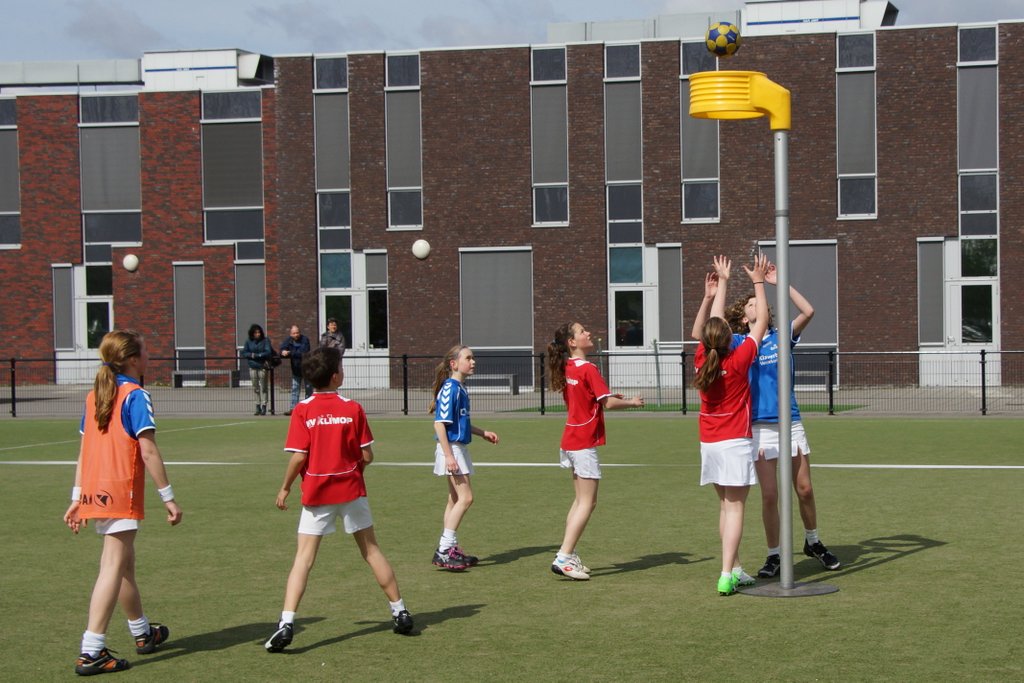 Korfbal D2  27 april-002.JPG